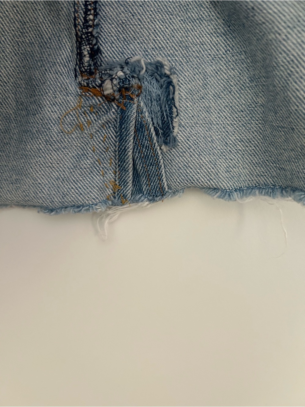 Vintage 2000s Y2K Gap Denim Mini Cut Off Hem Skirt - Picture 4 of 7